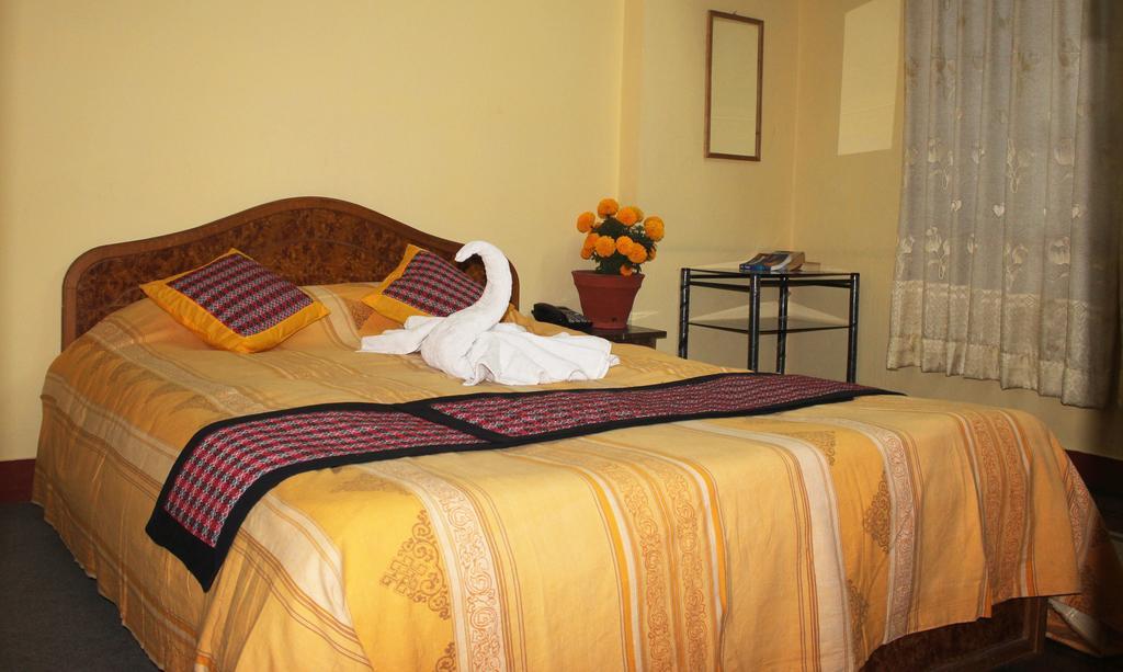 Simrika Homes Bed And Breakfast Katmandu Oda fotoğraf